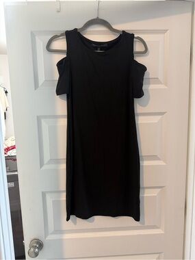 White House Black Market Black Cold-Shoulder Shift Dress